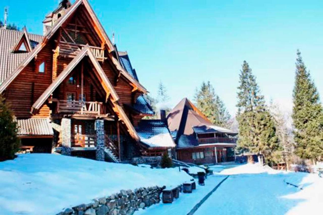 Tsarynka Eco Complex Hotel Slavske Buitenkant foto