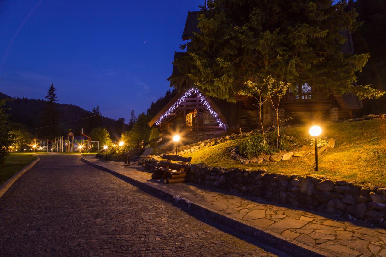 Tsarynka Eco Complex Hotel Slavske Buitenkant foto